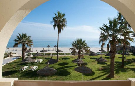 vue-sur-mere-chambre-resort-sousse 1 vue mer depuis le balcon à resort Sousse
